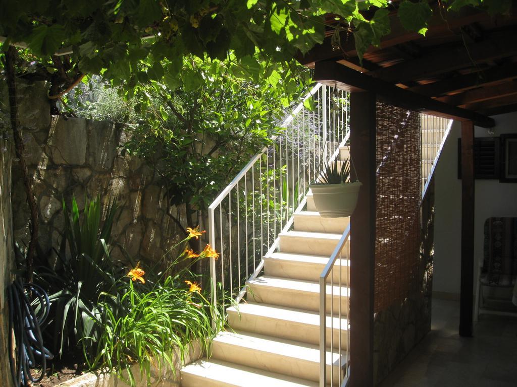 Villa Volga Jelsa  Εξωτερικό φωτογραφία