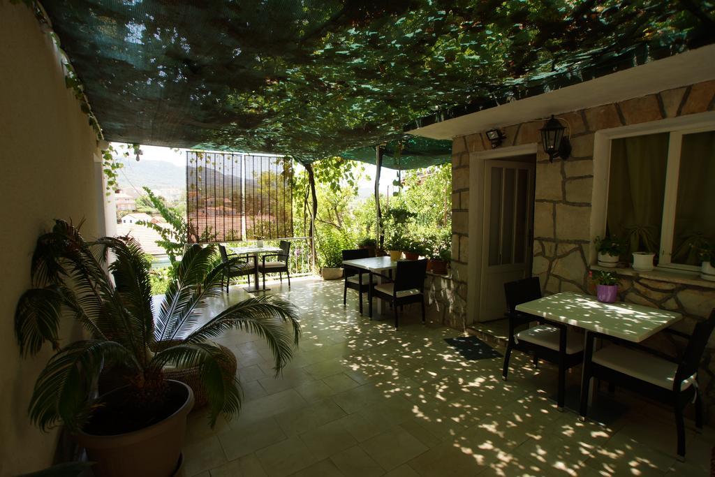Villa Volga Jelsa  Εξωτερικό φωτογραφία