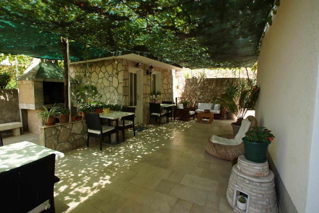 Villa Volga Jelsa  Εξωτερικό φωτογραφία