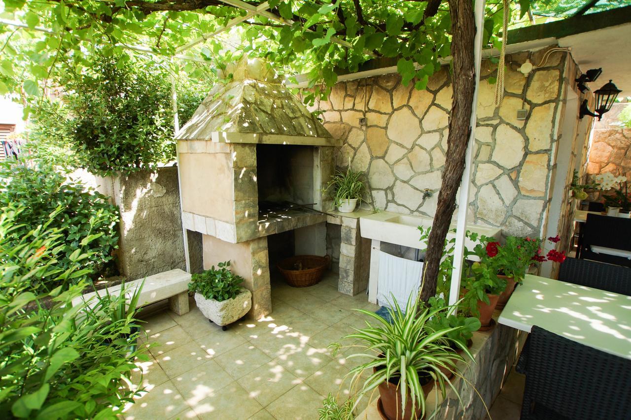 Villa Volga Jelsa  Εξωτερικό φωτογραφία