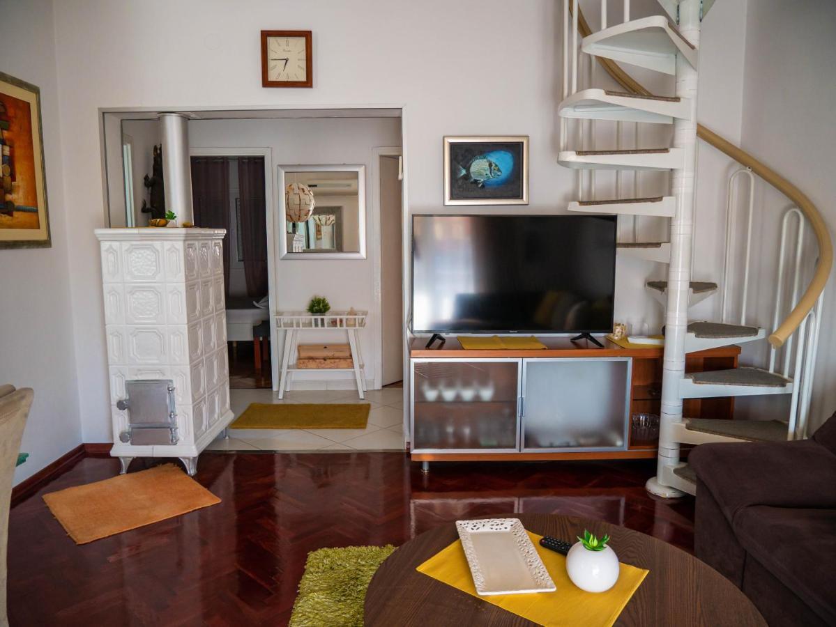 Villa Volga Jelsa  Εξωτερικό φωτογραφία